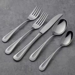 Collection de couverts en métal haut de gamme, ensemble de salle à manger élégant pour les hôtels, les restaurants et les organisateurs d'événements - Product Image 1