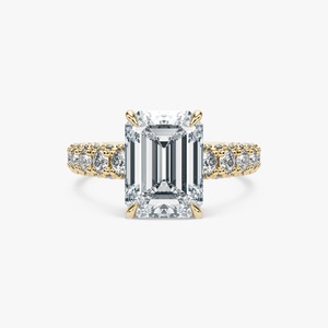 Anillo de Compromiso y Boda de Lujo para Mujer, Oro Amarillo de 14 Quilates, Corte Esmeralda, Diamante Cultivado en Laboratorio, Banda Pavé - Product Image 1