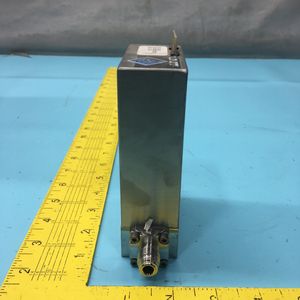 UNIT INSTRUMENTS UFC-<b>1660</b> MFC MASS FLOW - Trusted Global Legacy Semiconductor Equipment and Parts at - Product Image 6