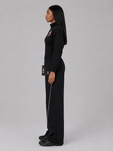Conjunto Deportivo Cómodo para Mujer con Material Transpirable, Ideal para Entrenamiento, Trotar, Viajar y Moda Casual - Product Image 4
