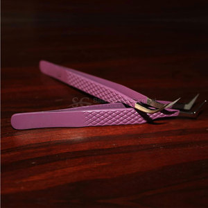 Pinzas para Pestañas SAAR GLOBAL SURGICAL de Acero Inoxidable de 10 mm, Cómodas, Diseñadas para Sesiones de Pestañas Largas, Precisión Estable y Suave - Product Image 6