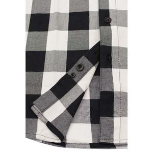 เสื้อเชิ้ตผ้าแฟลนเนลลายตารางสีดำขาวคุณภาพสูงสำหรับผู้ชาย แบรนด์ Urban Lumberjack ผลิตจากผ้าฝ้ายพรีเมียม สวมใส่สบาย เหมาะสำหรับทำงาน - Product Image 4