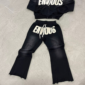 Pantalon de survêtement évasé noir pour homme, taille élastique avec cordon de serrage, imprimé lettres, style décontracté tricoté pour l'automne - Product Image 2