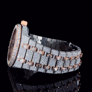 นาฬิกาสแตนเลสสตีลประดับโมอิสซาไนต์สี D ระดับ VVS แบบกำหนดเอง ขนาด 5 มม. รุ่นลิมิเต็ดอิดิชั่น ผ่านการทดสอบเพชร กระจกแบบ Iced Glass สไตล์ฮิปฮอป ธุรกิจ ควอตซ์ - Product Image 2