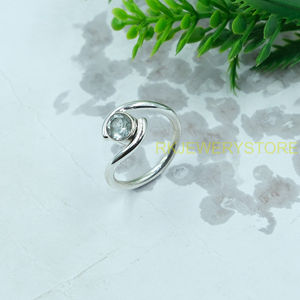 Anillo de Plata de Ley 925 con Topacio Azul Natural, Diseño Minimalista en Espiral Hecho a Mano, Anillo con Piedra Preciosa, Joyería de Plata al por Mayor para Mujer - Product Image 6