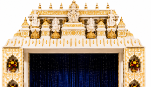 Scène de mariage malayalam de luxe Majestic Kanyadanam avec statues dorées et décorations florales - Product Image 3