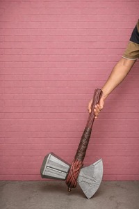 Marteau à pincer industriel fait main avec manche en bois, revêtement en cuir noir antidérapant, longueur 18 pouces - Product Image 3