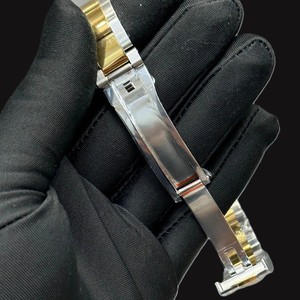 Reloj Personalizado de Dos Tonos con Caja Redonda, Esfera Gris y Números Romanos, la Mejor Colección de Lujo Personalizada para Fiestas Unisex - Product Image 6