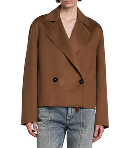 Chaqueta acolchada holgada de invierno para mujer con cuello alto y capucha, personalizada, de secado rápido, transpirable, tejido liso teñido frontalmente. - Product Image 3