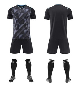 Vêtements de sport confortables pour hommes, uniforme de football 100% polyester, uniforme de football sur mesure pour hommes - Product Image 6