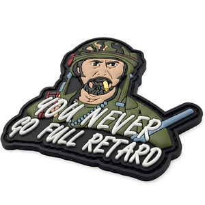 Parche de Goma con Logotipo en Relieve 3D Personalizado con Diseños de Corazón y Flores para Ropa y Gorras - Colores/Tamaños Personalizados - Product Image 1