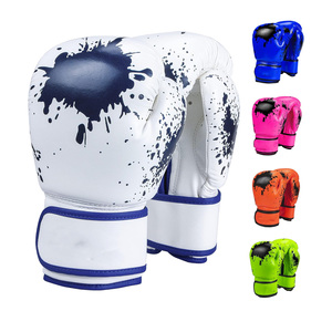 Guantes de Boxeo con Correa de Muñeca Ajustable - Manoplas Absorbentes de Impactos para Hombres y Mujeres - Product Image 6