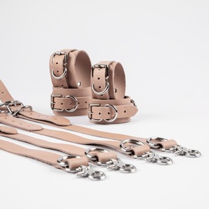 En gros, Sangles de lit en cuir véritable pour adultes, personnalisées, de haute qualité, pour bondage, avec menottes et accessoires RTTS-0121 - Product Image 6