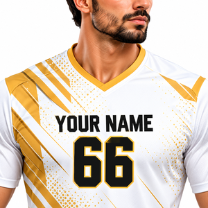 Diseño contemporáneo de uniforme de fútbol blanco con detalles dorados y pantalones cortos negros para ropa deportiva de equipo - Product Image 5