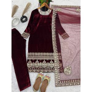 Conjunto de Fiesta para Mujer de Diseñador con Top-Dupatta y Parte Inferior Completamente Cosida, Elegante y con Estilo - Product Image 4