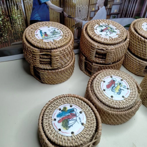 Assiette en bambou naturel et rotin pour tasses à café et à thé, faite à la main, écologique, vaisselle de cuisine et de table, TUYET DUNG, motif floral classique, Vietnam - Product Image 6