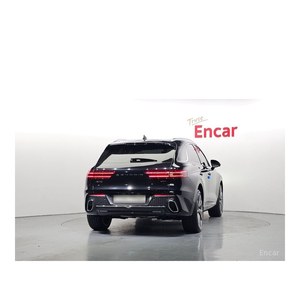 Genesis GV70 2.5T essence 2024, transmission intégrale, 15 445 km, conduite à gauche, boîte automatique, sièges en cuir, caméra de recul - Product Image 4