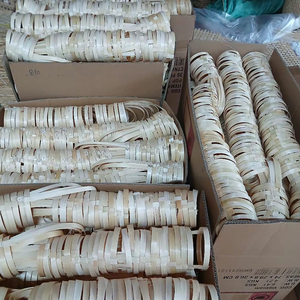 ที่วางแก้วไม้ไผ่สำหรับร้านกาแฟและร้านเครื่องดื่มแบบซื้อกลับบ้าน - Product Image 1