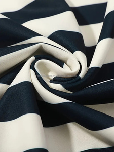 เสื้อโปโลแขนยาวลายทางของผู้ชายสไตล์ลำลองผ้าโพลีเอสเตอร์พอดีตัวปกติถักคอลูกเรือ - Product Image 5