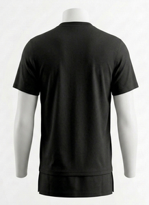 เสื้อยืดแขนสั้นคอกลมสีดำสำหรับผู้ชาย ทรงปกติ สีพื้น สไตล์ลำลอง ผ้าเจอร์ซีย์คอตตอน 100% - Product Image 6