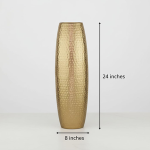 Vase en métal artisanal, porte-fleurs décoratif contemporain, élégant accent de décoration pour table, centre de table, salon, chambre à coucher - Product Image 6