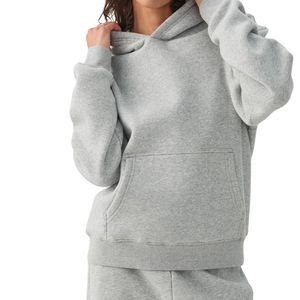 Sweat-shirt à capuche surdimensionné personnalisé pour femme en molleton de coton gris avec poche kangourou, style décontracté streetwear, vente en gros OEM - Product Image 3