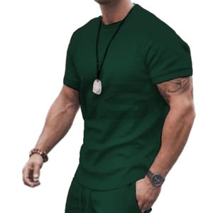 ชุดเซ็ตเสื้อยืดและกางเกงขาสั้นคุณภาพสูงสำหรับฤดูร้อน  รับสกรีนโลโก้ ชุดออกกำลังกายสำหรับผู้ชาย รุ่นปี 2026 - Product Image 3