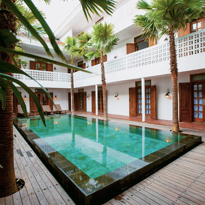 Pierre naturelle de qualité supérieure 10 x 10 cm Sukabumi Indonésie Carreaux de piscine verts 1 cm d'épaisseur Design asiatique pour application extérieure - Product Image 3