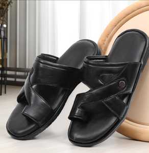 Sandalias de cuero para hombre, negras, de cuero genuino, diseño premium, planas. - Product Image 4