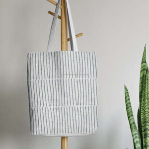 Sac fourre-tout en coton fait main de qualité supérieure avec impression indienne classique en blocs et motifs floraux décoratifs, sac de shopping pour vêtements - Product Image 5