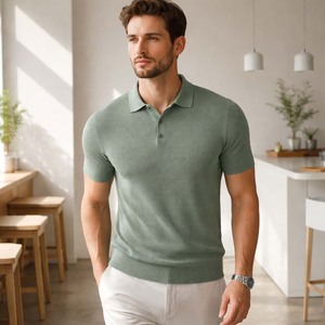 Polo de punto gofrado personalizado para hombre, verde salvia, manga corta, mezcla de algodón texturizado, corte ajustado informal, estilo urbano de verano - Product Image 4