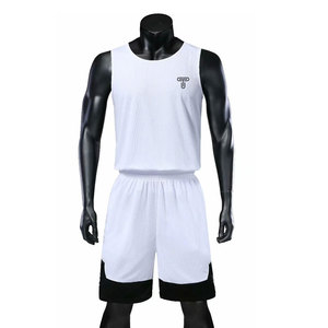 Ensemble d'uniformes de basketball de haute qualité, vêtements de sport, uniforme de basketball en polyester, kit d'uniformes de basketball pour équipe adulte avec OEM - Product Image 1