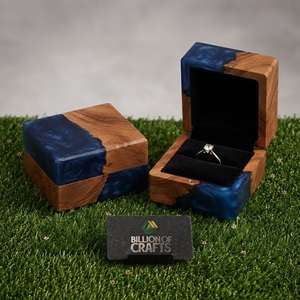 Caja de Anillos de Madera y Resina para Boda, Compromiso, Propuesta de Matrimonio, Recuerdo de Joyería - Product Image 4
