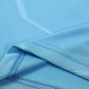 Conjunto de Rashguard Active Fit para Hombre, Ropa Deportiva Ligera para Entrenamiento Atlético y Alto Rendimiento - Product Image 6