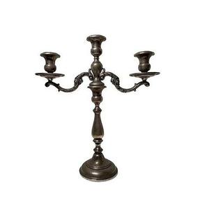 Grand chandelier doré au design unique, de qualité supérieure, en métal de designer, pour centres de table de mariage - Product Image 5