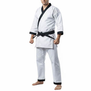 Kimono de karaté et de jiu-jitsu de qualité professionnelle, coupe confortable et décontractée, avec des matériaux durables pour la pratique - Product Image 1