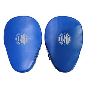 Pads de frappe bleus de haute qualité en cuir véritable pour la boxe, les gants de MMA et le kickboxing, respirants et personnalisables - Product Image 2