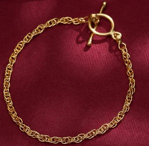Pulsera de Cadena y Eslabones de Latón Chapado en Oro de 14K con Patrón Geométrico, Joyería Moderna para Mujer para Fiestas - Product Image 1