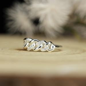 Anillo de Plata de Ley 925 con Diseño de Cadena Cubana y Moissanita Cúbica, Estilo Hip Hop - Product Image 6