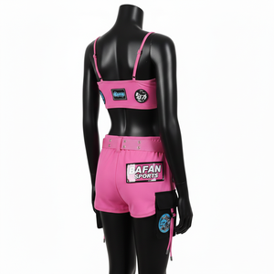 ชุดบิกินี่พรีเมียม 185 GSM ผ้าโพลีเอสเตอร์ผสมสแปนเด็กซ์ สีชมพู ผ้าเนื้อยืด พร้อมกระเป๋าคาดเอว  ตกแต่งด้วยลายปักโลโก้ สำหรับผู้หญิง - Product Image 4