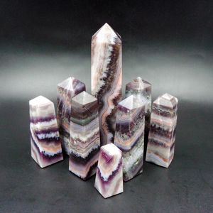 Obélisque en Cristal d'Améthyste Naturelle et Agate Dentelle, Pierre Précieuse de Luxe Polie à la Main pour la Méditation, le Reiki et l'Énergie des Chakras - Product Image 5