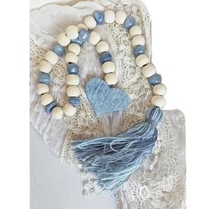 Guirnalda de resina azul y blanca de tendencias, diseño inspirado en el amor de lujo, combinación de algas marinas, guirnalda decorativa para decoración del hogar y eventos - Product Image 1