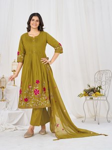 Ensemble de vêtements Anarkali en coton pour femmes, comprenant un kurta, un pantalon et un dupatta |   Vêtements de fête |   Fabricant de produits de qualité export - Product Image 1