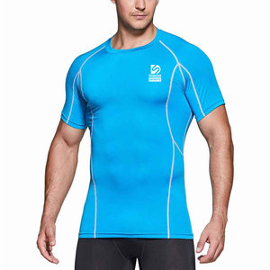 T-shirts de compression pour hommes sur mesure, respirants, à bas prix, disponibles en différentes couleurs et tailles - Product Image 3