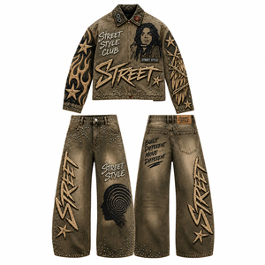 Ensemble de survêtement en denim délavé brodé style vintage personnalisé, 100 % coton, imprimé graphique avec strass, pantalon large pour unisexe - Product Image 4
