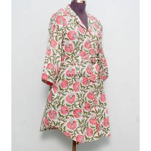 Vestido midi informal de verano para mujer, ecológico, con estampado floral, mangas coreanas, estampado digital, cuello vuelto y cinturón. - Product Image 3