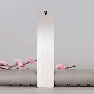 Marcapáginas de metal ajustable diseñado para amantes de los libros, lectores, estudiantes, profesores y ocasiones de regalo. - Product Image 5