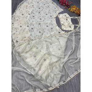 Magnifique Lehenga Choli en broderie de fil blanc 2XL Heera Creation, élégant pour les fêtes et les bals - Product Image 5