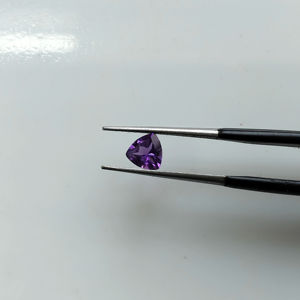 Ametista Africana Natural de 5MM, Corte Trillón, Gema Suelta de la Mejor Calidad, Gemas Rojas de Montaña, Calibradas en Púrpura para Joyería - Product Image 3