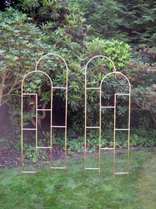 Modern FRP Lotus Style Frame for Indoor/<b>Outdoor</b> Events - Product Image 6